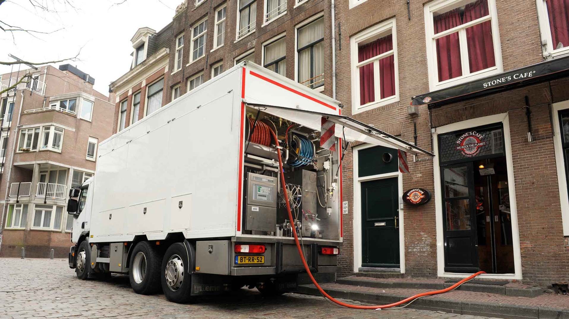 beerdelivery truck fib beer systems